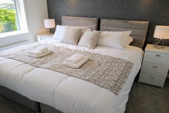 Field View Luxury Lodge Holiday Rental